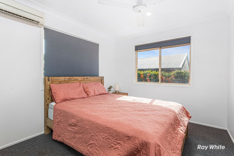 Photo - 2/24 Price Avenue, Kawana QLD 4701 - Image 7