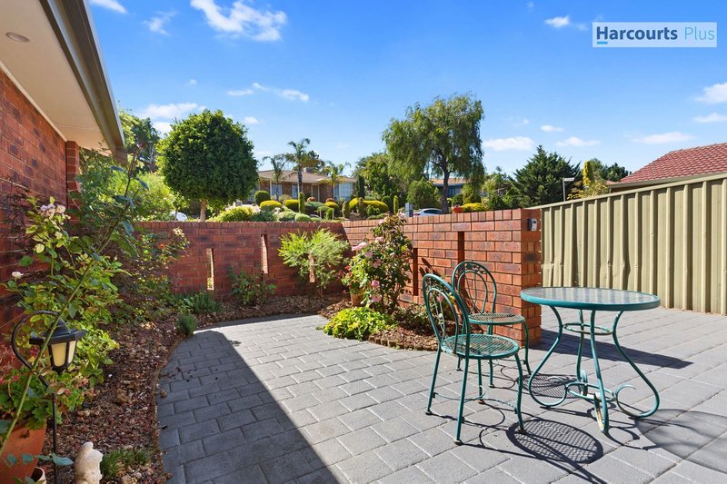 Photo - 2/24 Quinvale Road, Hallett Cove SA 5158 - Image 3