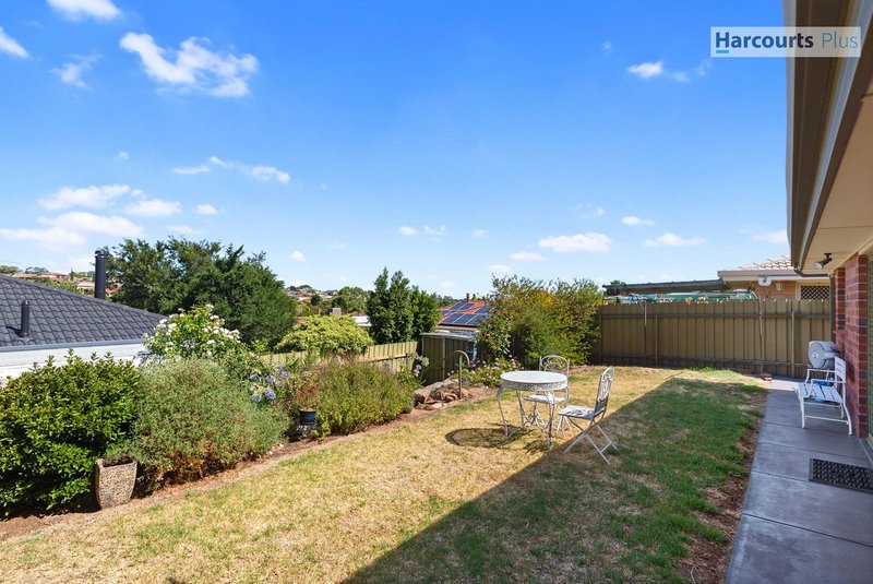 Photo - 2/24 Quinvale Road, Hallett Cove SA 5158 - Image 13