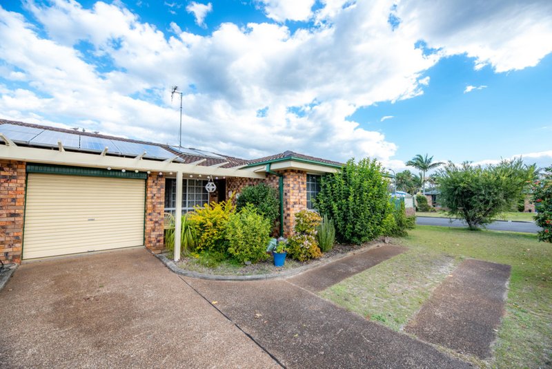 Photo - 2/24 Sciacca Avenue, Tuncurry NSW 2428 - Image 2