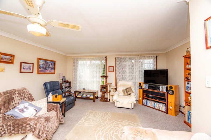 Photo - 2/24 Sciacca Avenue, Tuncurry NSW 2428 - Image 3