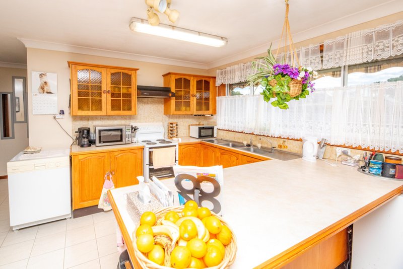 Photo - 2/24 Sciacca Avenue, Tuncurry NSW 2428 - Image 5