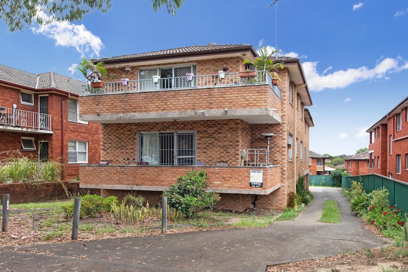 2/24 Shadforth Street, Wiley Park NSW 2195