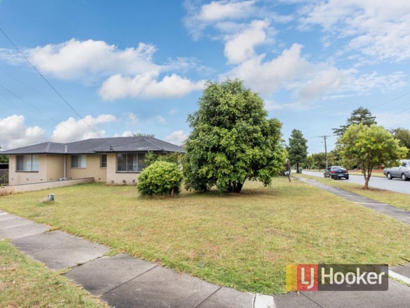 2/24 William Avenue, Hallam VIC 3803