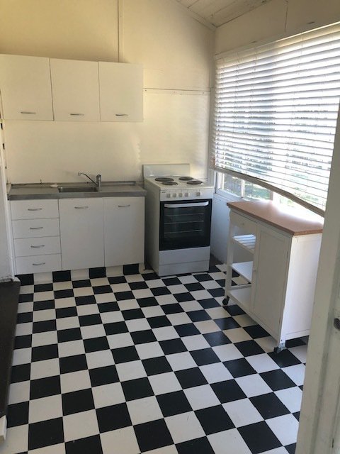 Photo - 2/241 Lawrence Hargrave Drive, Thirroul NSW 2515 - Image 2