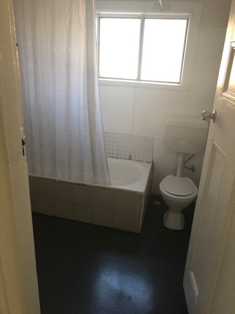 Photo - 2/241 Lawrence Hargrave Drive, Thirroul NSW 2515 - Image 6
