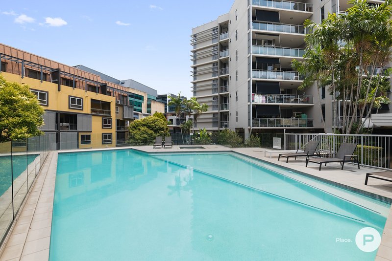 Photo - 224/1000 Ann Street, Fortitude Valley QLD 4006 - Image 12