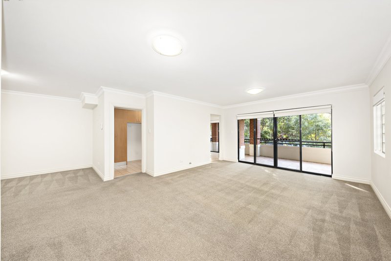 Photo - 2/242-246 Longueville Road, Lane Cove NSW 2066 - Image 2