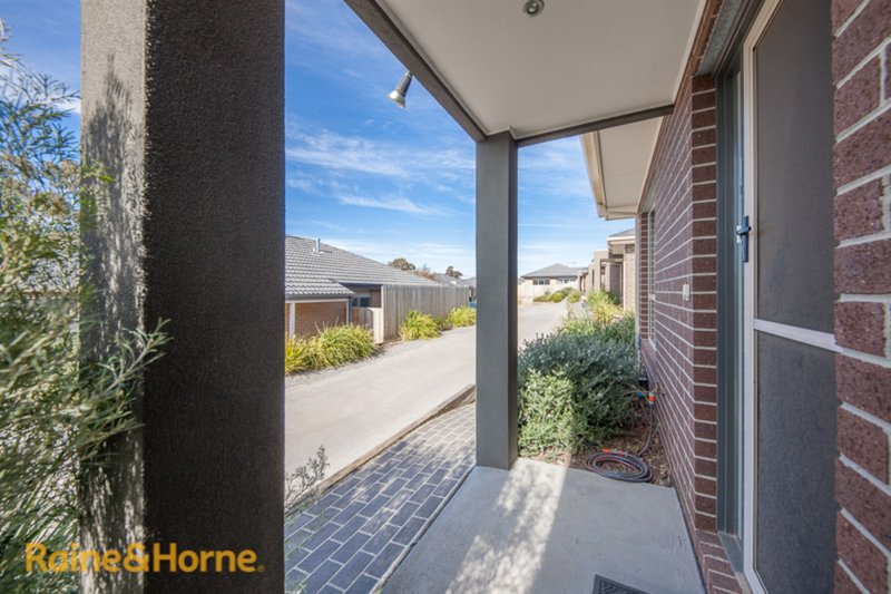 Photo - 22/42 Mitchells Lane, Sunbury VIC 3429 - Image 11