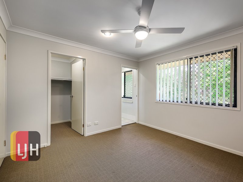 Photo - 2/242 Pickering Street, Gaythorne QLD 4051 - Image 6