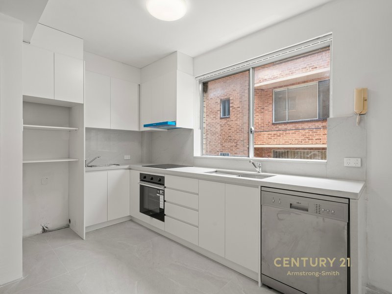 Photo - 2/246 Bondi Road, Bondi NSW 2026 - Image 3