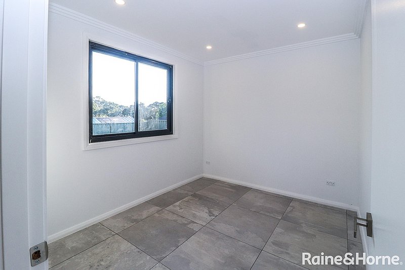 Photo - 224A Eagleview Road, Minto NSW 2566 - Image 6