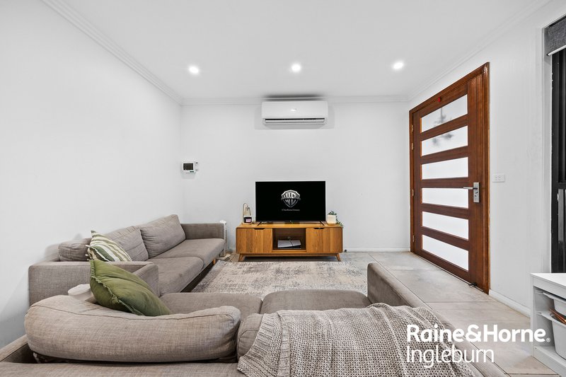 Photo - 224A Eagleview Road, Minto NSW 2566 - Image 2