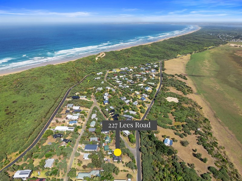 Photo - 225-227 Lees Road, Venus Bay VIC 3956 - Image 2