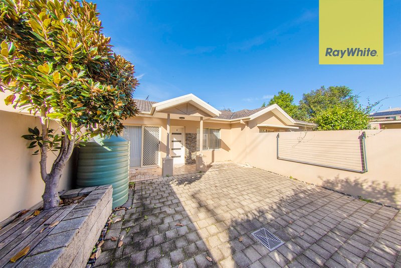 Photo - 2/25-27 Murray Street, Northmead NSW 2152 - Image 11