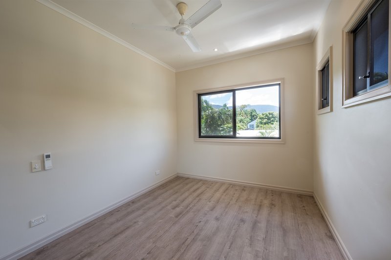 Photo - 22/5-7 Arlington Esplanade, Clifton Beach QLD 4879 - Image 18