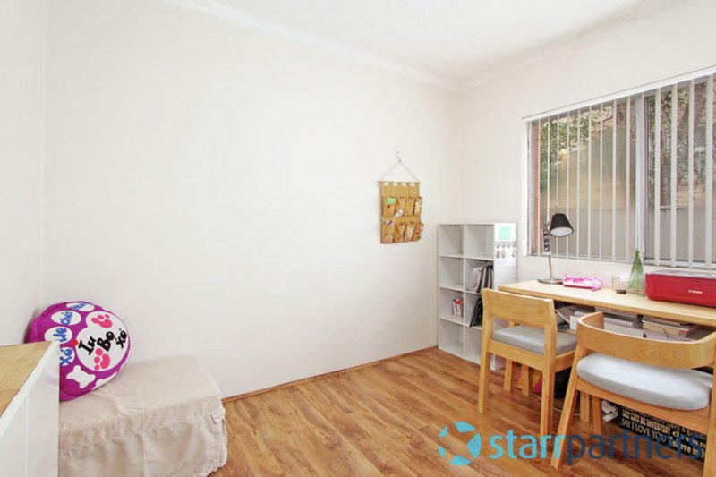 Photo - 2/25 Addlestone Road, Merrylands NSW 2160 - Image 5