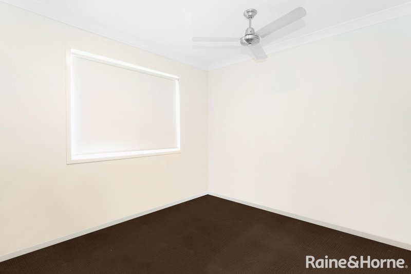Photo - 2/25 Avalon Drive, Rural View QLD 4740 - Image 13