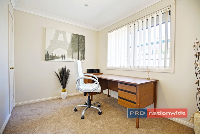 Photo - 2/25 Barker Street, Cambridge Park NSW 2747 - Image 7