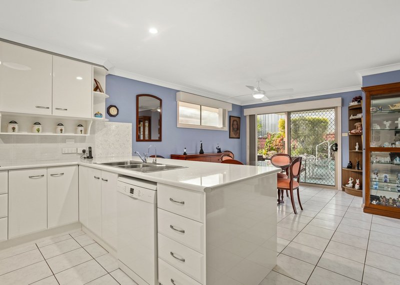 Photo - 2/25 Corkwood Street, Old Bar NSW 2430 - Image 6