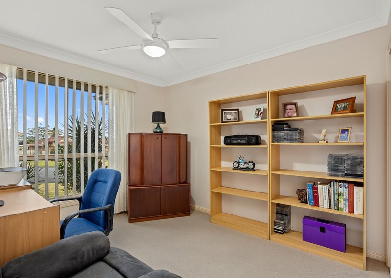 Photo - 2/25 Corkwood Street, Old Bar NSW 2430 - Image 10