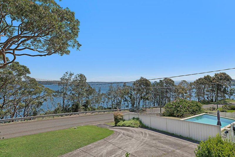 Photo - 225 Dobell Drive, Wangi Wangi NSW 2267 - Image 3