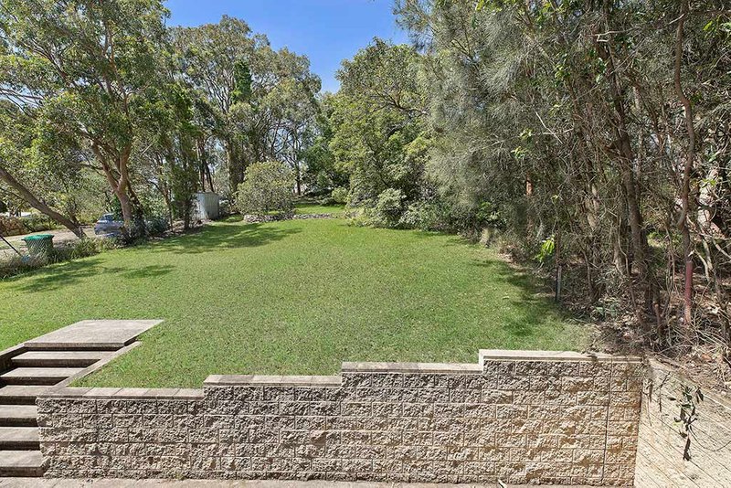 Photo - 225 Dobell Drive, Wangi Wangi NSW 2267 - Image 11