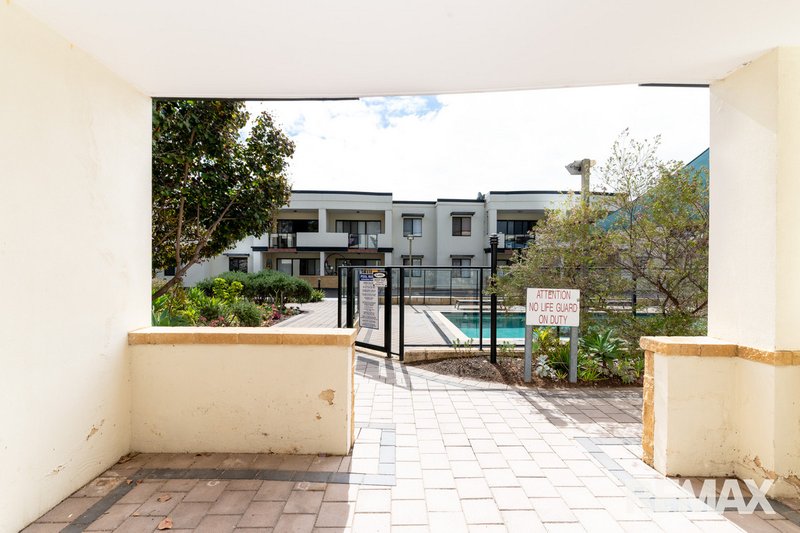 Photo - 22/5 Eastleigh Loop, Currambine WA 6028 - Image 26