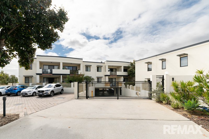 Photo - 22/5 Eastleigh Loop, Currambine WA 6028 - Image 30
