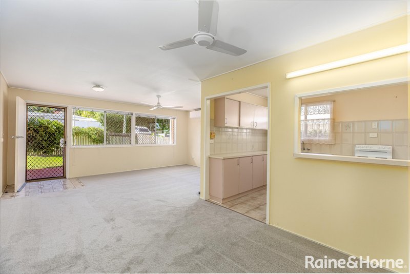 Photo - 225 Edwards Street, Sunshine Beach QLD 4567 - Image 3