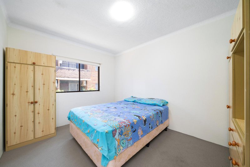 Photo - 2/2/5 Edwin Street, Regents Park NSW 2143 - Image 5