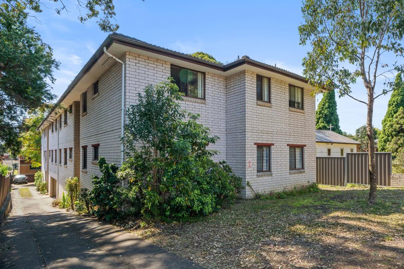 Photo - 2/2/5 Edwin Street, Regents Park NSW 2143 - Image 8