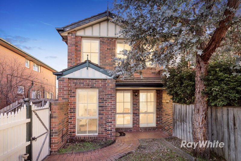 2/25 El Nido Grove, Carnegie VIC 3163