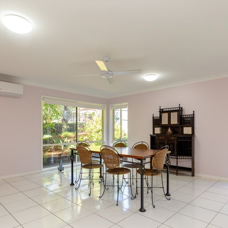 Photo - 225 Endeavour Drive, Banksia Beach QLD 4507 - Image 5