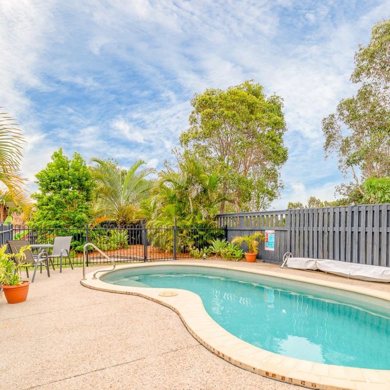 Photo - 225 Endeavour Drive, Banksia Beach QLD 4507 - Image 12