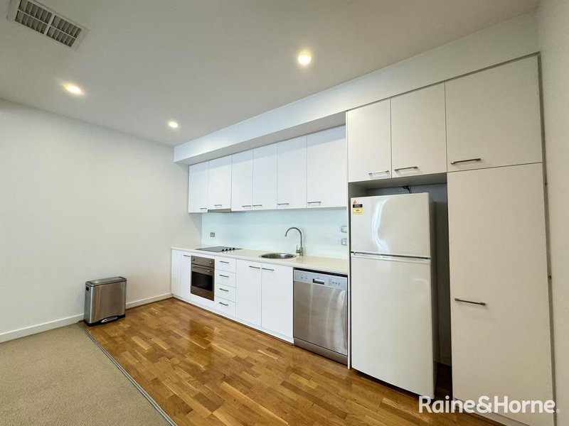 Photo - 2/25 Gilles Street, Adelaide SA 5000 - Image 3