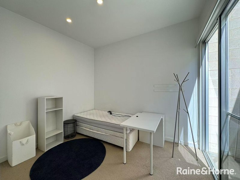 Photo - 2/25 Gilles Street, Adelaide SA 5000 - Image 8