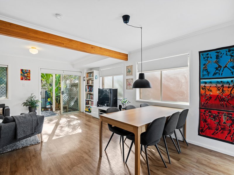 Photo - 2/25 Grosvenor Street, Yeerongpilly QLD 4105 - Image 6