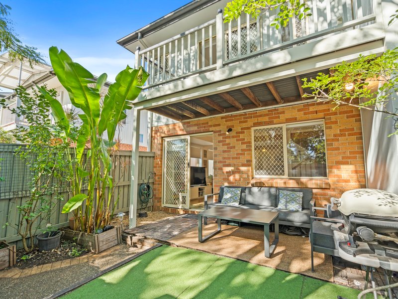 Photo - 2/25 Grosvenor Street, Yeerongpilly QLD 4105 - Image 8