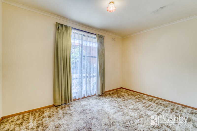 Photo - 2/25 Hilton Place, Norwood TAS 7250 - Image 7