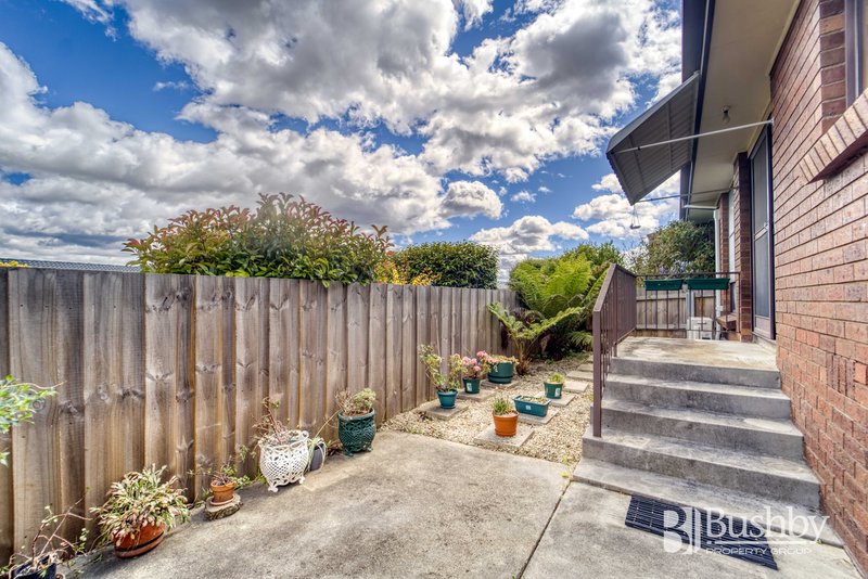 Photo - 2/25 Hilton Place, Norwood TAS 7250 - Image 11