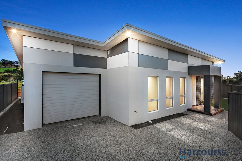 2/25 Janet Drive, Park Grove TAS 7320