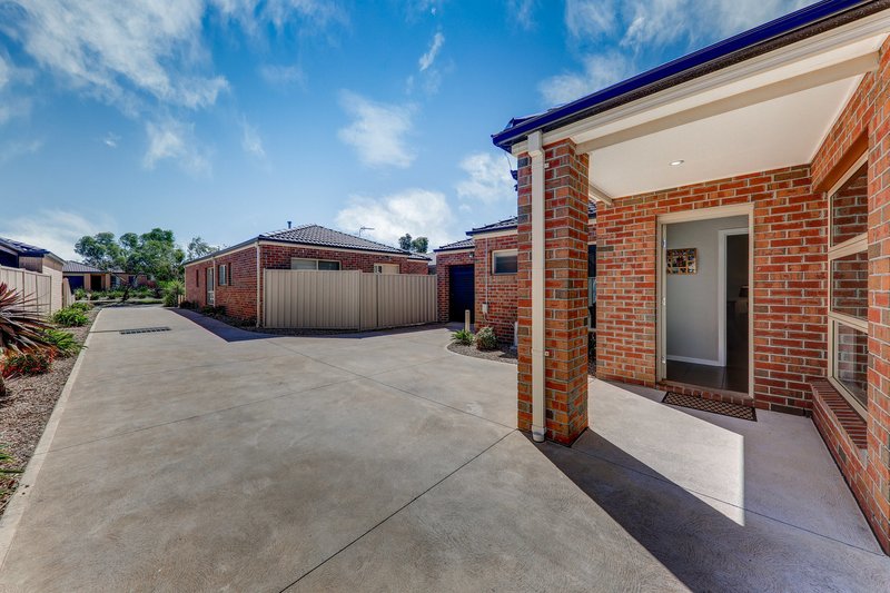 Photo - 2/25 Lady Penrhyn Drive, Melton West VIC 3337 - Image 16