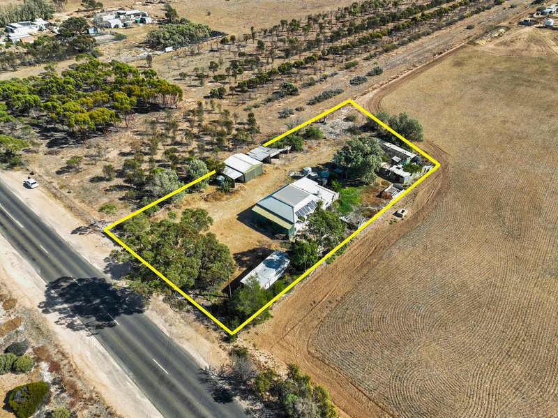 225 Moonta-Wallaroo Road, North Moonta SA 5558