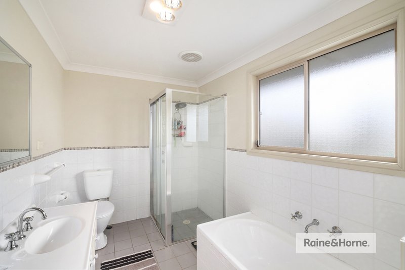 Photo - 2/25 Murray Street, Booker Bay NSW 2257 - Image 3