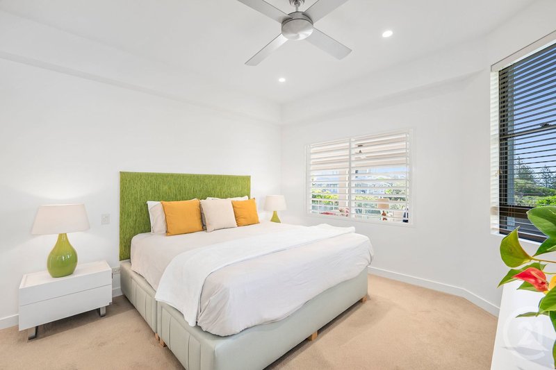 Photo - 2/25 Park Crescent, Sunshine Beach QLD 4567 - Image 18