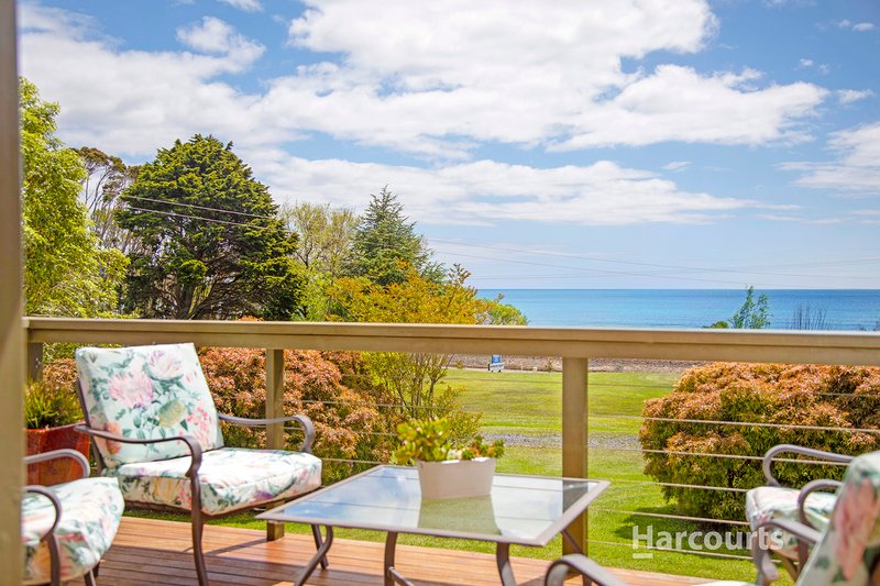 225 Penguin Road, West Ulverstone TAS 7315