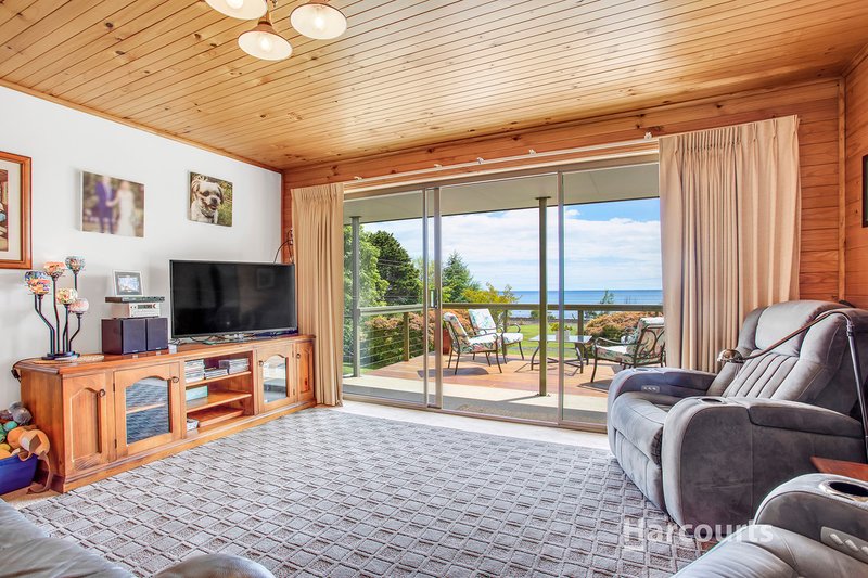 Photo - 225 Penguin Road, West Ulverstone TAS 7315 - Image 10