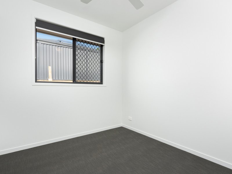 Photo - 2/25 Perkins Close, Cumbalum NSW 2478 - Image 5