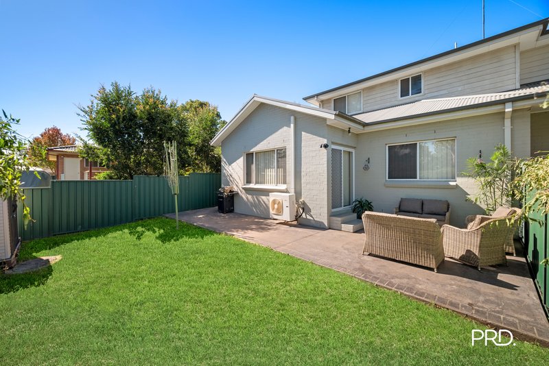 Photo - 2/25 Price Street, South Penrith NSW 2750 - Image 11